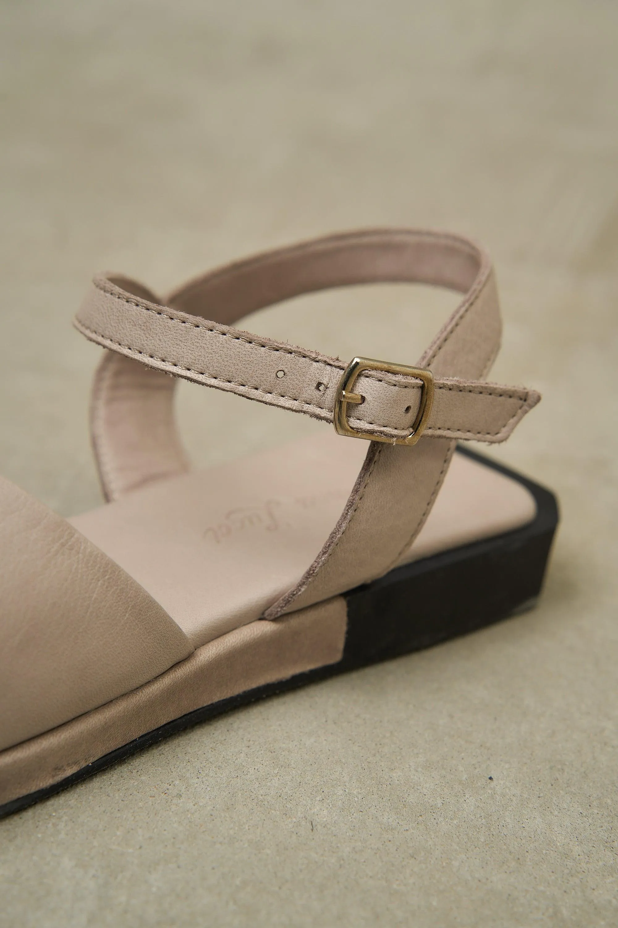 Pastel Flats