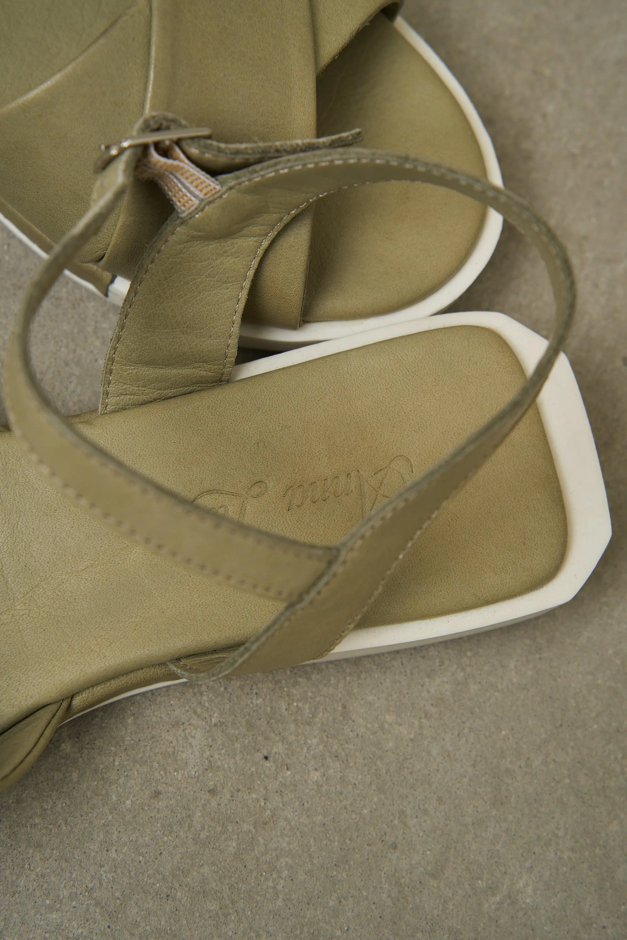 Pastel Flats
